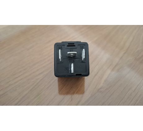 Rozpinacie rele VAPE 6V