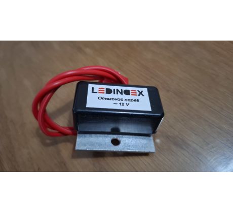 Stabilizátor napätia 12 V